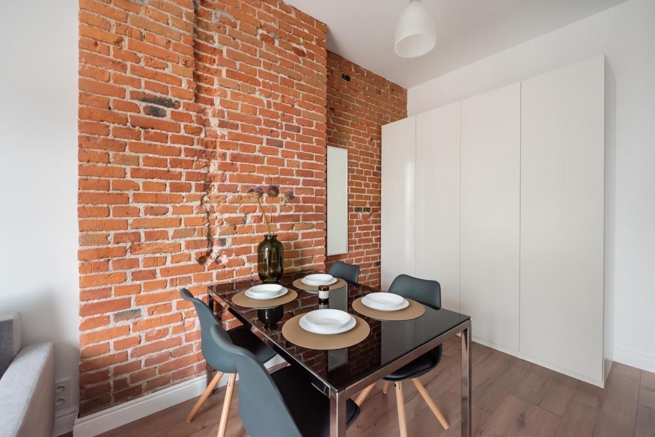 East Warsaw Modern Apartment Ngoại thất bức ảnh
