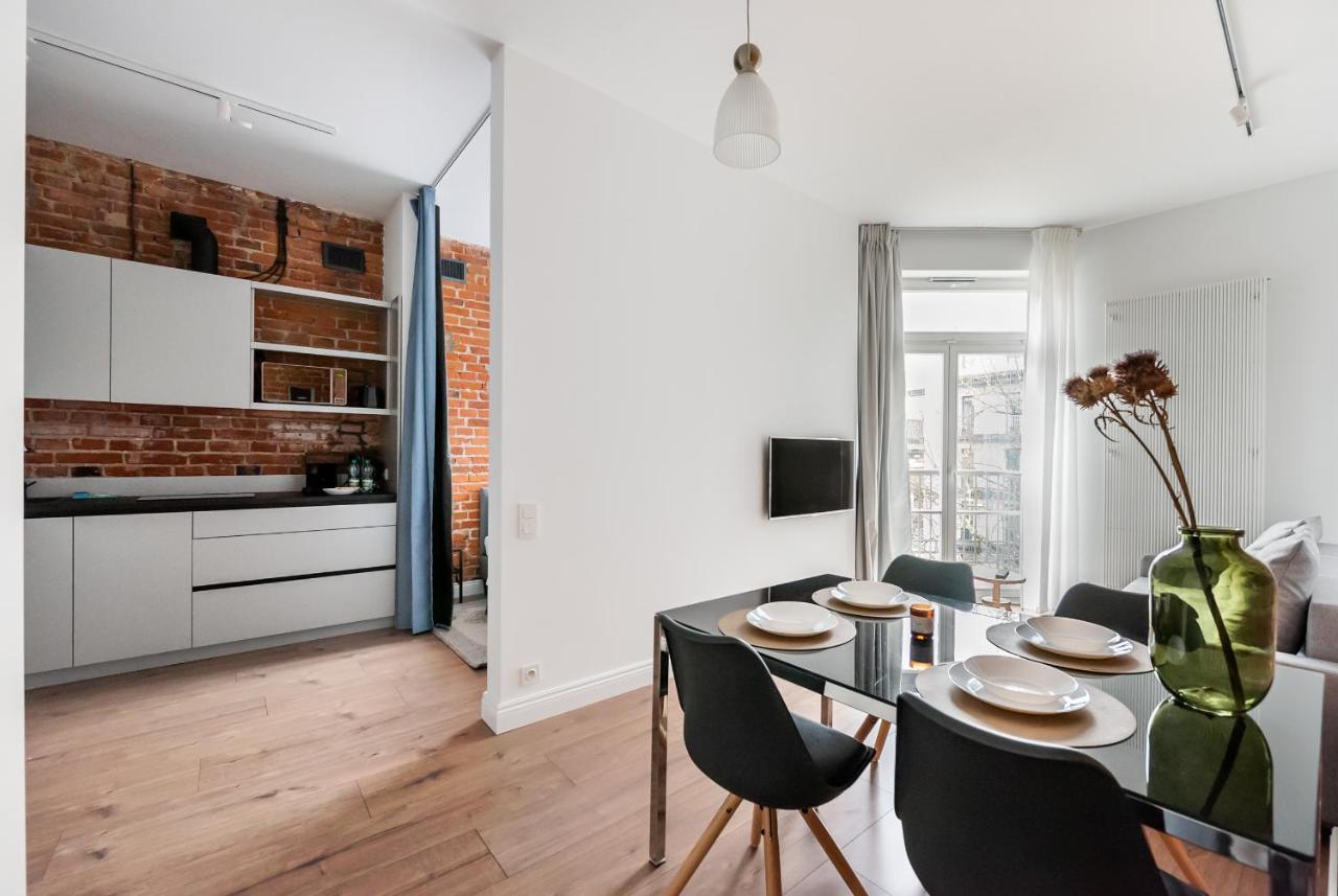 East Warsaw Modern Apartment Ngoại thất bức ảnh