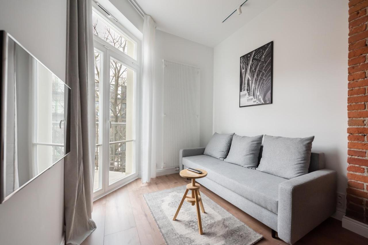 East Warsaw Modern Apartment Ngoại thất bức ảnh