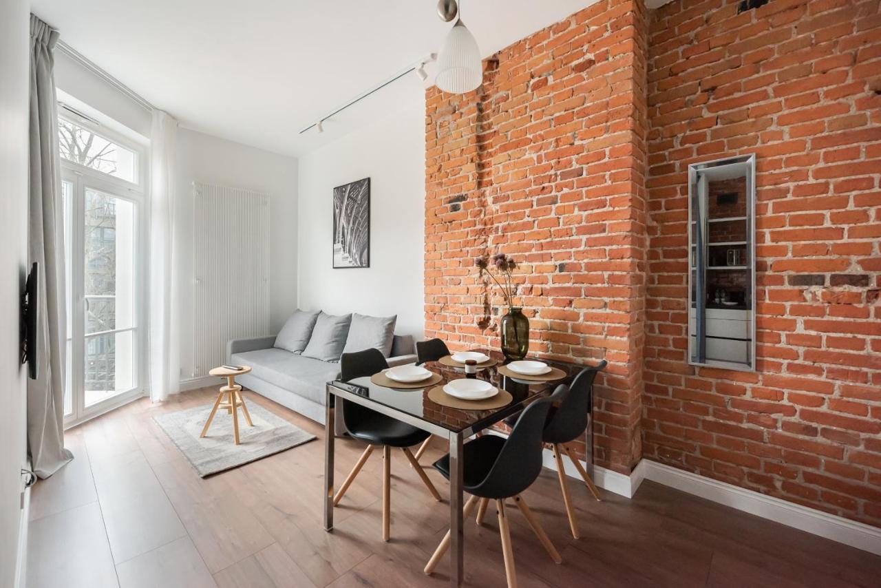 East Warsaw Modern Apartment Ngoại thất bức ảnh